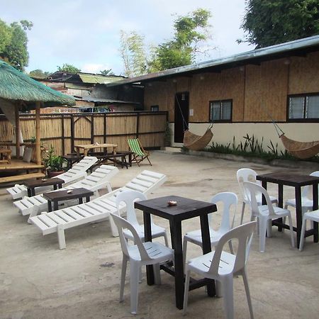 Coron Guapos Guesthouse ภายนอก รูปภาพ