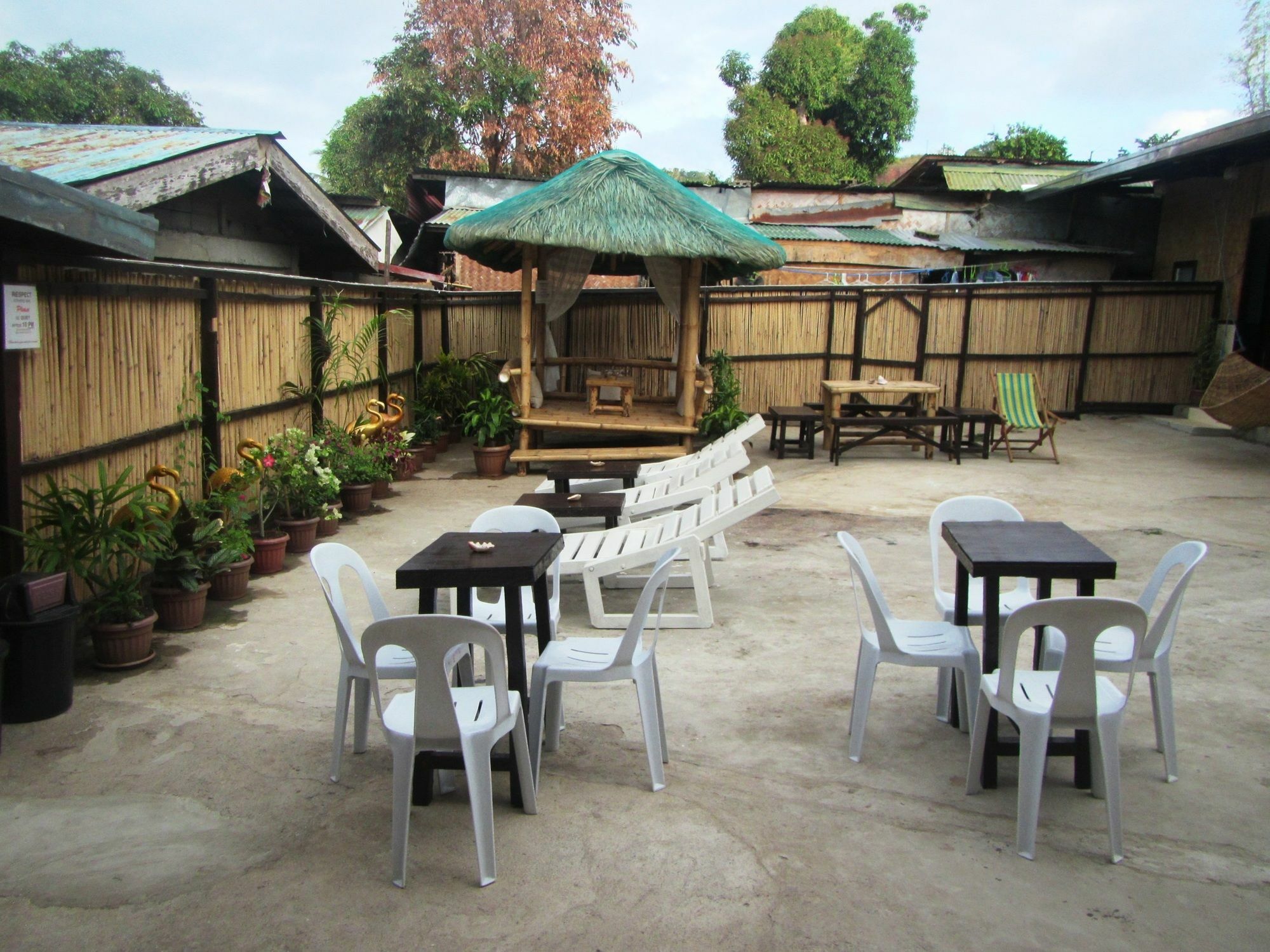 Coron Guapos Guesthouse ภายนอก รูปภาพ